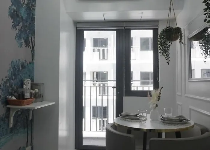 Hotel Tres E Staycation 5*